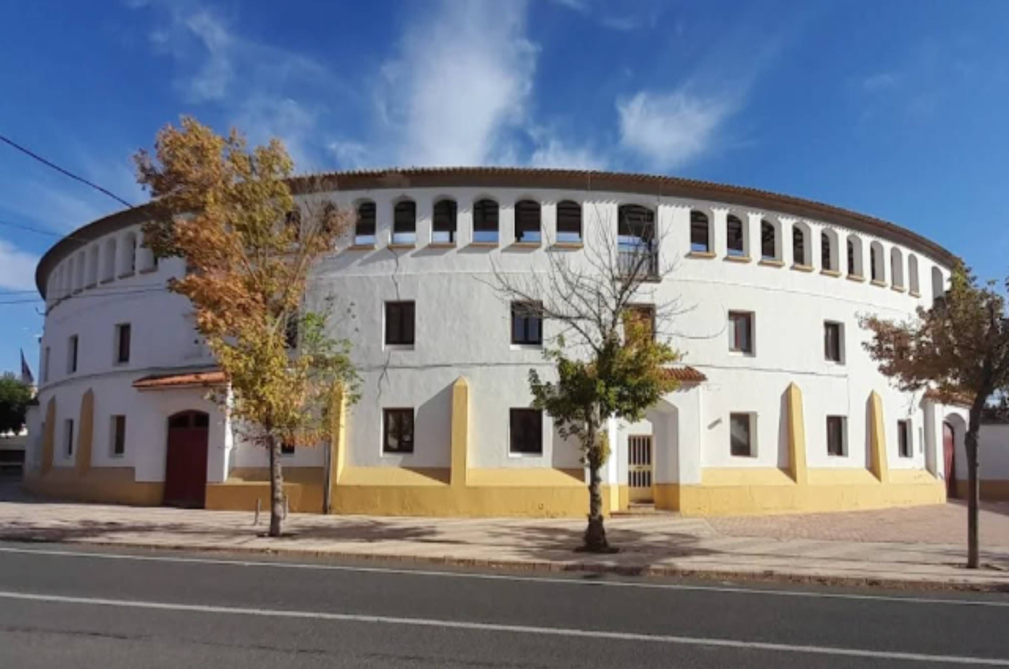 Casas Ibañez bullring