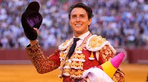 Roca Rey reaparecerá este viernes en Jerez tras la cornada sufrida en Sevilla